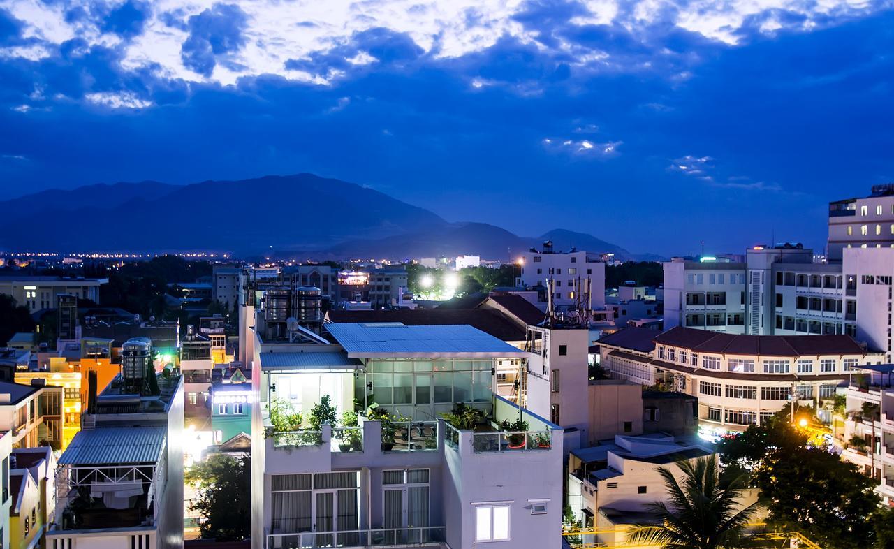 Golden Hotel Nha Trang Luaran gambar